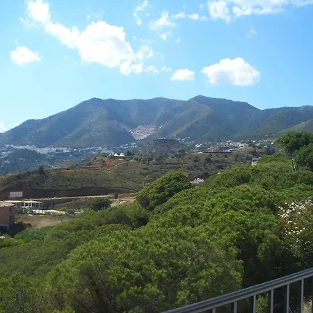 Apartment Comodo Con Vistas Maravillas, Entre 3 Ciudades,rodeado De Naturaleza Mijas
